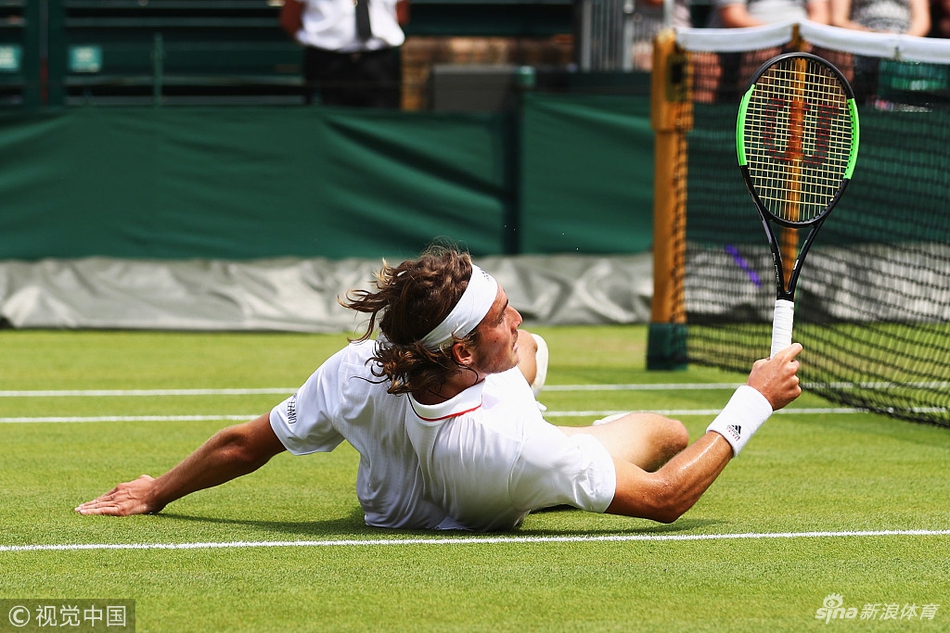 戴维斯杯力克温网，西西帕斯高光表现